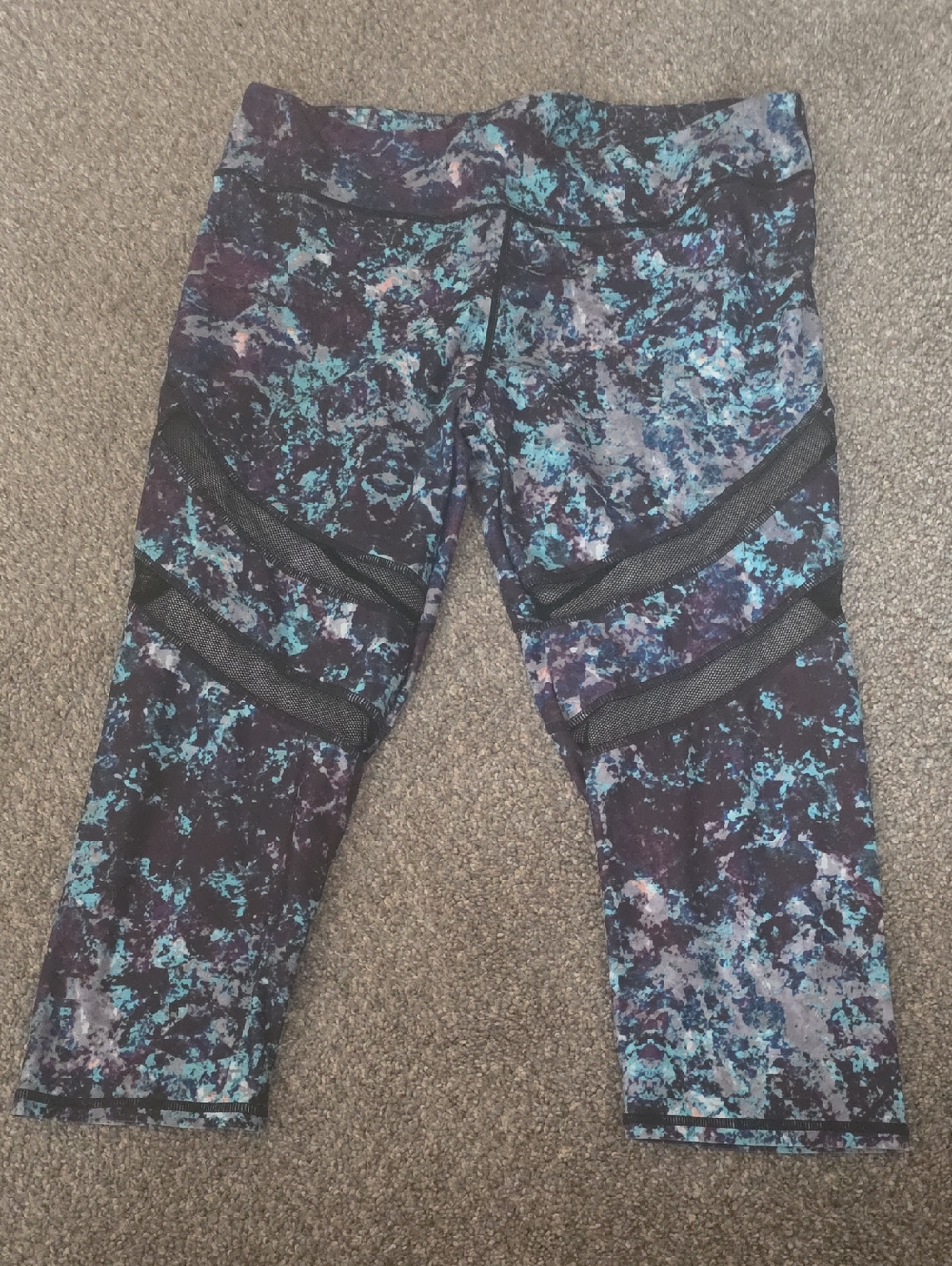Fabletics Black and Teal Marble Capri Leggings with Mesh Panels